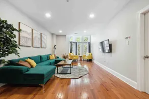 BRAND NEW 4/4 Center City w/Roof PATIO Sleeps 20 - Image 2