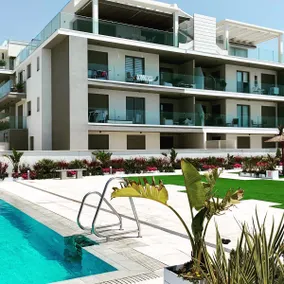 First line penthouse with ocean view - Image 2