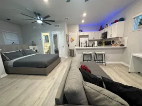 Private Studio in the heart of downtown Orlando. Modern Zen Vibe - Image 3