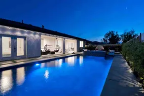 Great location,Best value, beautiful home+games - Image 2