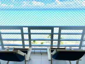 A breathtaking view in a seaside apartment - Image 5