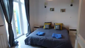 Beach Apartment - Image 2