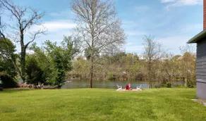 The River House a Waterfront paradise on the trail - Image 2