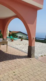 Cà Zelinda Apartment on a hillside with a sea view - Image 5