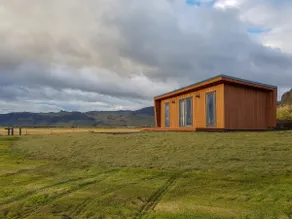 Wallnatún Cabin - Image 2