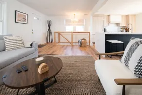 Island Park Beach House, waterfront New! - Image 5