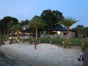 Modern Lake Weir House - Image 2