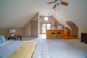 Cozy stay with scenic views on a horse farmette - Image 4