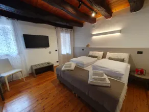 I GELSI - Holiday Home - Image 2