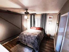 Beautiful 1bed 1bath w/pool close to everything - Image 4