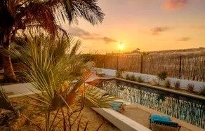 Charming & Economical 2 bedroom Pool Home - Image 2