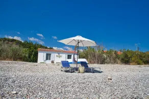 Quiet Little House on the Beach - Image 4