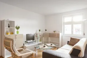 Air-conditioned apart. near centre - Image 4