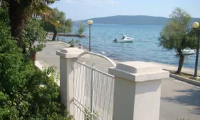 Seaside promenade apartment - Image 2