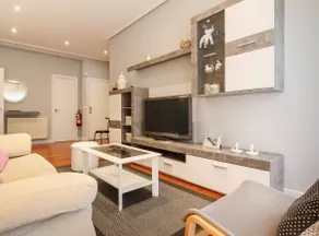Prestancia Apartament by the Urban Hosts - Image 4
