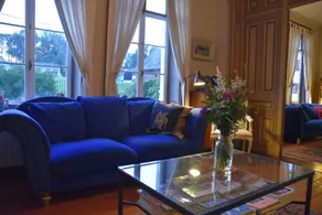Château d'Embry met 16 kamers. - Image 3