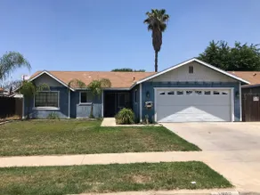 Quiet Cozy Central Valley Home - Image 2