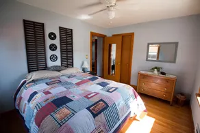 The Cabin in Town - Image 3