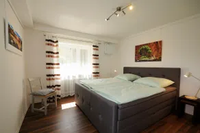 3-room apartment with garden and terrace - Image 5