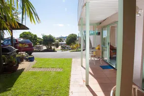 Popular Garden Studio at ASURE Admirals View Motel - Image 2
