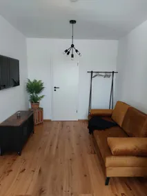 Small apartment with mountain views - Image 2