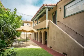 Spanish Style Apartment two blocks to the Beach - Image 5