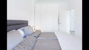 Fantastic apartment with seaview, terrace and pool - Image 4