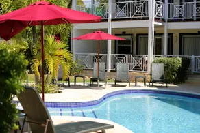 Sea Glass Villa - Spacious 2 Bedroom, 2 Bathroom - Image 3