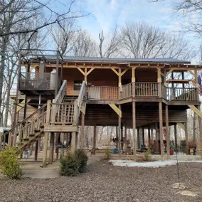 CreekView Cabin Retreat secluded w/ Jacuzzi - Image 2