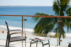 The Breakers 5: Beachfront Paradise - Image 3