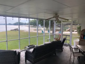 Private cottage w/a HOT TUB, Dock, SUPs, Kayaks - Image 4