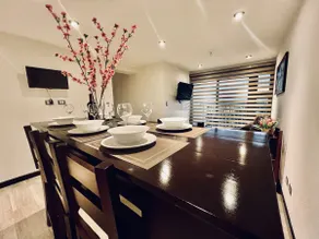 Z11 Luxury Apt. Near airport and with Ping pong - Image 4