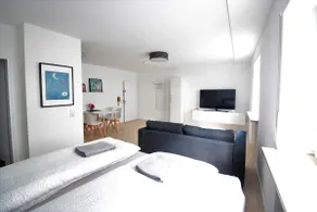 Modern Apartment in city center - Image 4