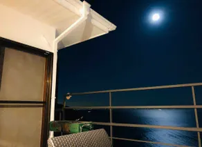 ShenSHEN Rehai Ocean View Villa Hotel and Sun Zhengyi as neighbors facing the sea with private terrace for up to 14 people - Image 5