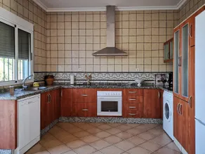 Marvelous Cottage Well Located - Image 4
