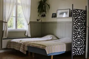 Stay in old mission house - Image 3