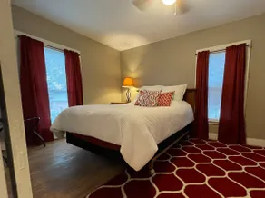 Cozy 2BR Pet Friendly 2nd FL - Long Stay Discounts - Image 3