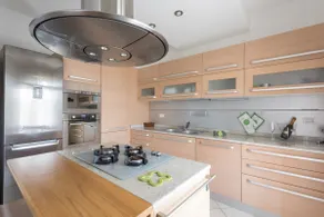 Sunrise Apartment Venice - Image 3