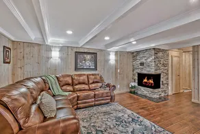 Boulder House -4 Bedroom Great Location - Image 5