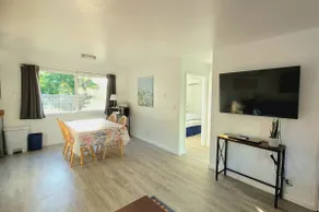 Golden Hours Base Camp: Sunny 2 Bed Home w/ Garage - Image 3