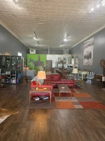 Ground Floor Downtown Loft - Image 5