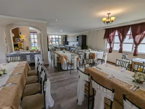 Accommodation in Cuenca ”Villa Rosita” + Pool - Image 5
