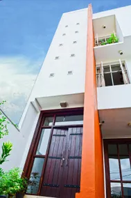 Sparkling 3BR Apt-2 Min to essentials & fast WIFI - Image 2