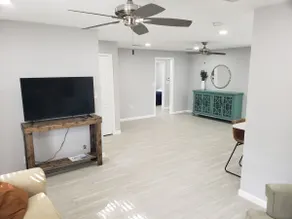 Clean and private home near DFW attractions. - Image 5