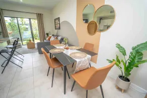 Cozy Miami Home minutes Wynwood & Design District - Image 4