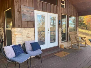 Royal Cabin Tiny Home - Image 5