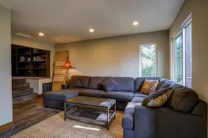 Tahoe Mountain Home with upscale amenities-4br - Image 5