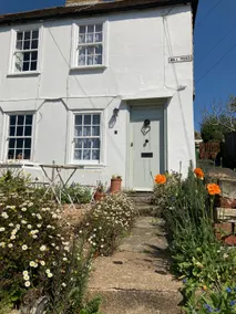 Quaint and cosy former fisherman's cottage - Image 2