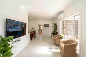 Good Life (entire house for rent) - Image 5