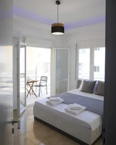 Lux Sea Studio - Porto Rafti - Image 3